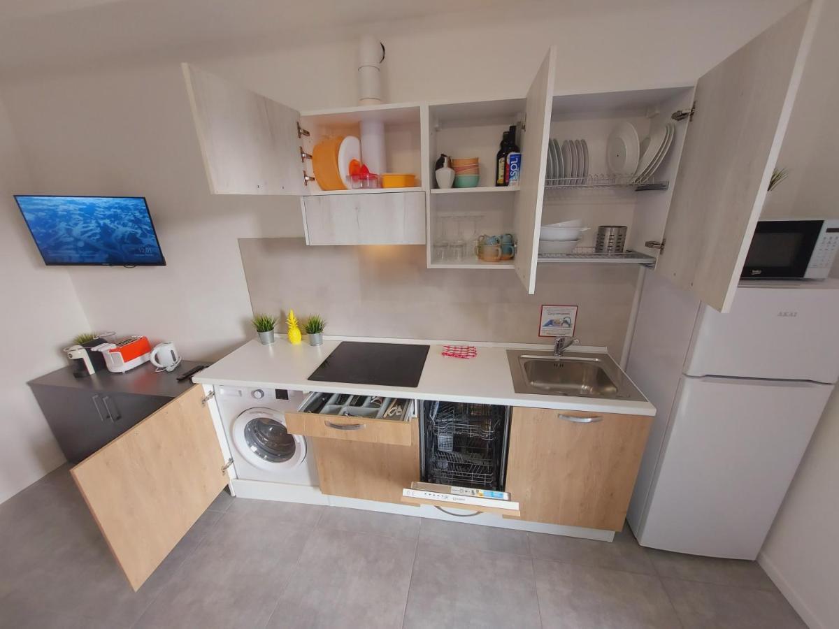 Residenza Delizia Camere & Appartamenti "Residenze Del Cuore" Верона Экстерьер фото